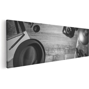Artaza Canvas Schilderij Oude Bureau Tafel Met Een Pistool En Een Hoedje - 60x20 - Foto Op Canvas - Canvas Print