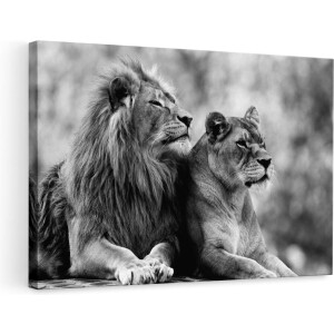 Artaza Canvas Schilderij Leeuw en Leeuwin in het Groene Wild - Zwart Wit - 90x60 cm - Wanddecoratie Woonkamer - Schilderijen - Muurdecoratie