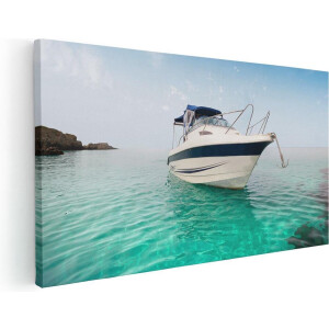 Artaza Canvas Schilderij Motorboot aan het Strand met Blauw Water - 80x40 - Foto Op Canvas - Canvas Print