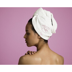 Reused Remade - Haarhanddoek - Roze - Upcycle - Herbruikbare haarhanddoek - Van hoge kwaliteit - Hoteltextiel