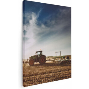 Artaza Canvas Schilderij Tractor op het Veld - Trekker - 30x40 - Klein - Foto Op Canvas - Canvas Print