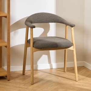 Bendt Eetkamerstoel 'Gerado' Eikenhout en Bouclé, kleur Taupe