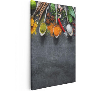 Artaza Canvas Schilderij Kruiden En Specerijen Op Een Zwarte Plaat - 40x60 - Poster Foto op Canvas - Canvas Print