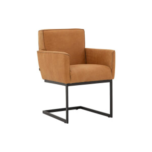 Goossens Excellent Eetkamerstoel Tom cognac leer met armleuning, urban industrieel