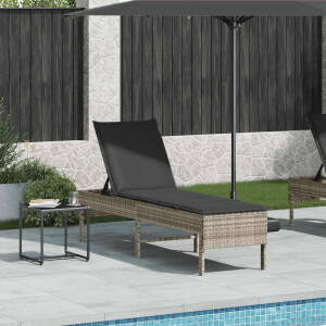 vidaXL Ligstoel met kussen lichtgrijs 55x200x44cm polyrotan