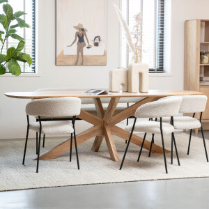 Eleonora Eettafel 'Nikki' Acaciahout, 280 x 100cm, kleur Naturel