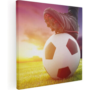 Artaza Canvas Schilderij Klassieke Voetbal Aftrap Met Zonsondergang - 80x80 - Groot - Foto Op Canvas - Canvas Print
