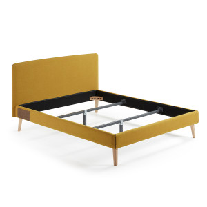 Kave Home Bed 'Dyla' 150 x 190cm, kleur Mosterdgeel