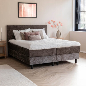 Sale: -35% | 2-Persoons Boxspring Julia Animal Fur - 180x200 Cm - Taupe 180x200 Cm - Pocketvering - Inclusief Topper - Dekbed-Discounter.nl