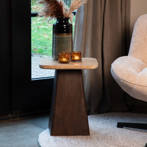 Eleonora Bijzettafel 'Travis' Mangohout en Travertin, 40 x 40cm