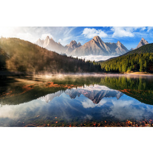 Papermoon Fotobehang Mountain Lake Autumn Fog