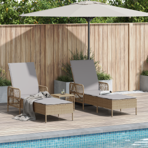 vidaXL Ligbedden 2 stuks met Kussens en Tafel Beige Poly Rattan