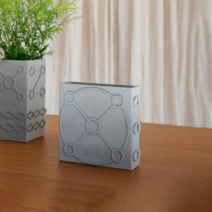 Zuiver Vaas 'Graphic' Flat, Beton, kleur Grijs