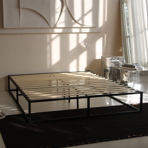 2-Persoons Luxe Metalen Bedframe - Zwart 180x200 Cm - - Inclusief Topper - Dekbed-Discounter.nl
